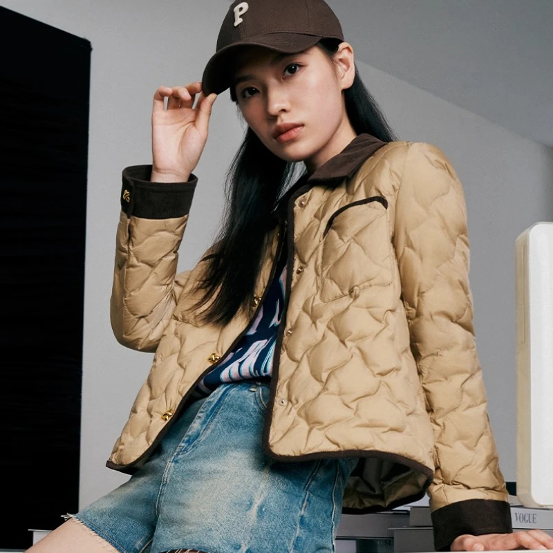 Chericom Chaqueta corta de solapa con dos bolsillos tipo parche en el pecho Puños a prueba de viento Cierre frontal a presión Ropa de abrigo ligera Y309038Y