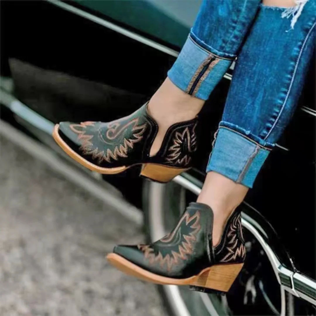 

Women's Boots Embroidered Cowboy Platform Soles Winter Ankle Casual Shoes Women's Boots Comfort Shoes