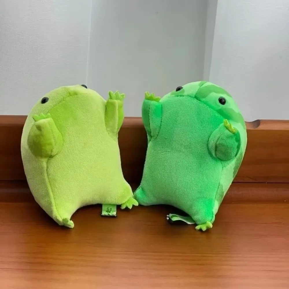 Kawaii Cartoon Anime Green Frog Plush Keychain Decompress Animals Fluffy Frog Figurine Soft Frog Plushie Pendant Cute Ornaments