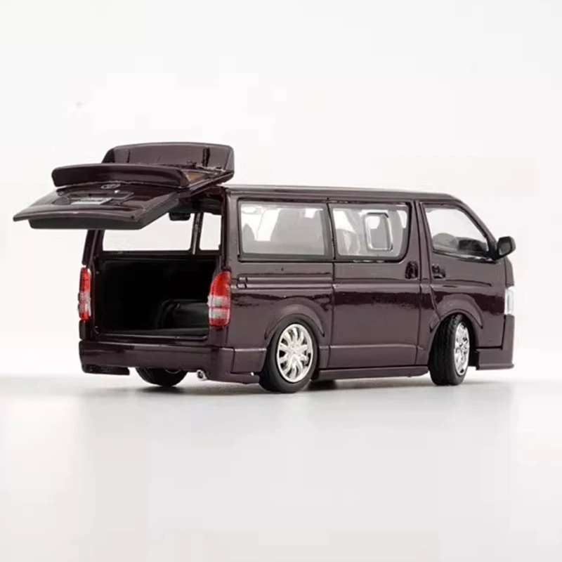 BM 1:64 Scale TYT Hiace KDH200V 2015 MPV Alloy Simulation Car Model Static Collection Decorated Holiday Gifts Toys Souvenir Gift