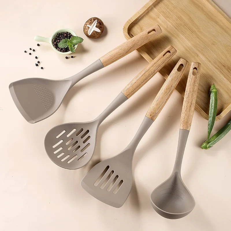 kitchen gadgets Non-Stick 4-pc silicone cooking kitchen utensils set with Wooden Handle