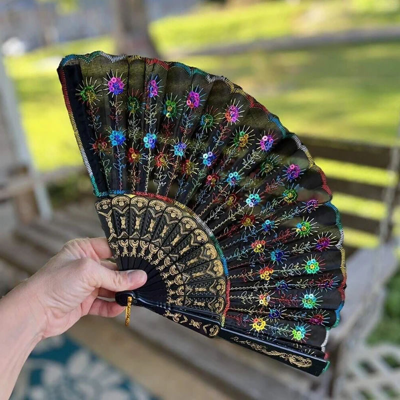 1pc Retro Embroidery Sequin Folding Fan Glitter Peacock Tail Design Hand Fan Decorative Crafts Stage Play Performances Dance Fan