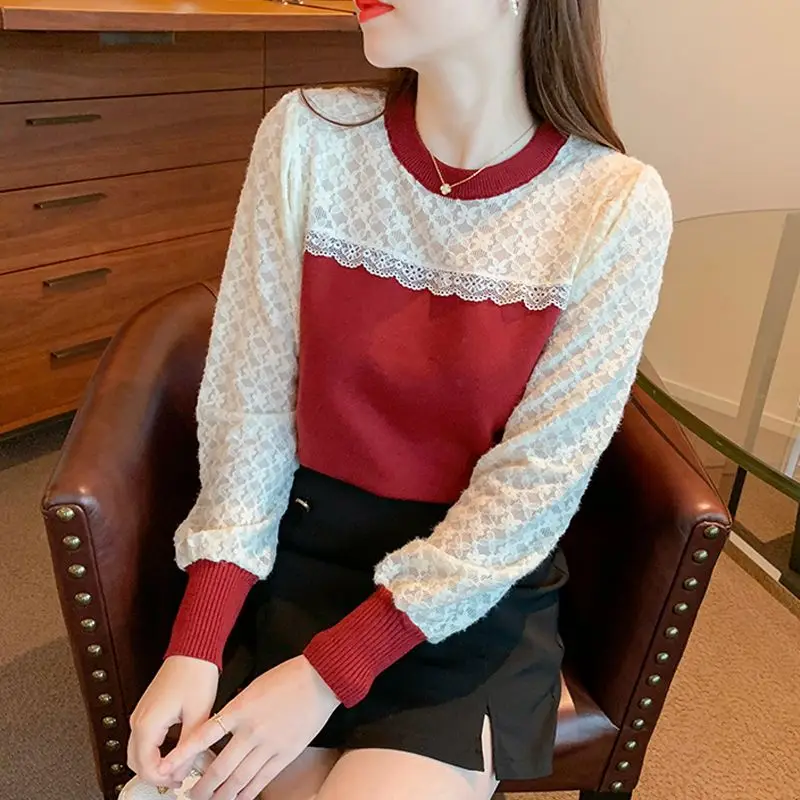 Fashion Patchwork Lace T-shirt Women New High-quality Long Sleeve Slim O-collar All-match Pullover Lady Comfortable Top 2023