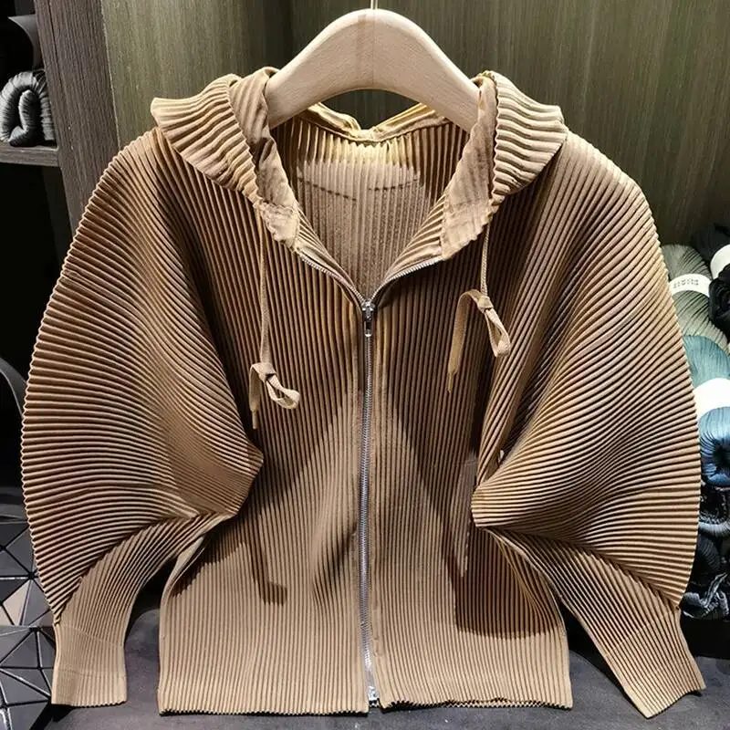 

Drawstring Spring New Hooded Pleated Zipper Women's Sweatshirts Loose Elegant Simple High Quality Cardigan Coat 245YG