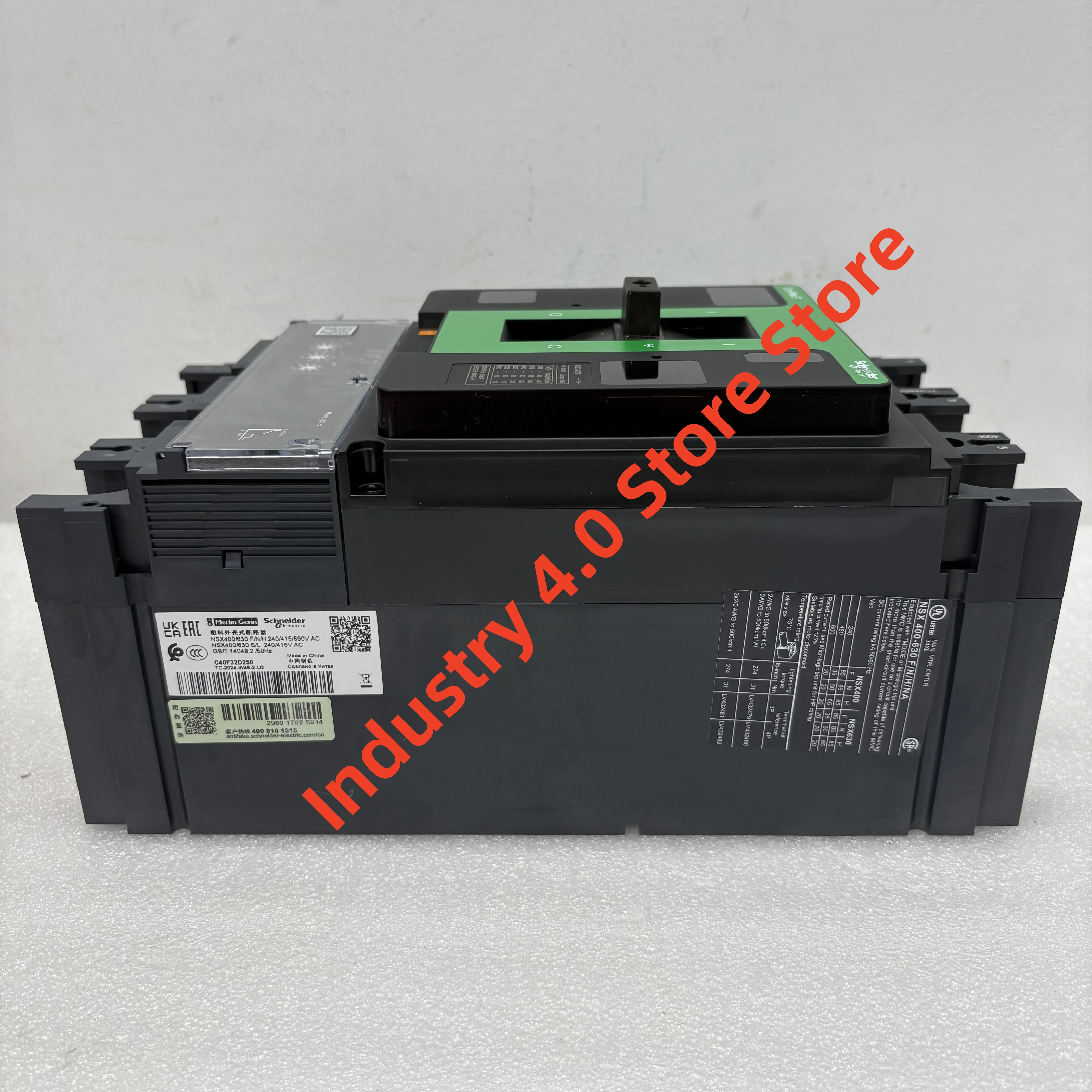 C40F32D250 NSX400F Mic2.3 250A 3P3D wyłącznik automatyczny nowy oryginał