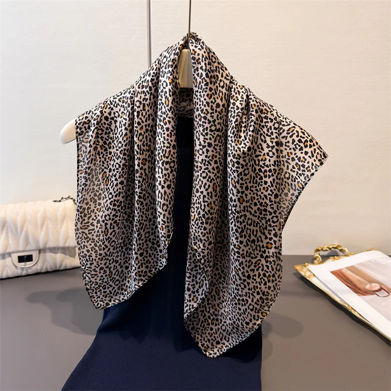 New Fashionable Bandanas Imitation Silk 70*70cm Temperament Square Scarves Women Spring/Summer Soft Satin Leopard Print Scarf view 4