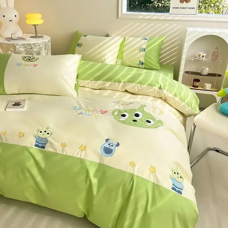 Disney Mickey Alien Lotso New Cute Creative Cartoon Pattern Soft Skin-Friendly Cotton Bed Sheets and Quilt Covers Four-piece Set