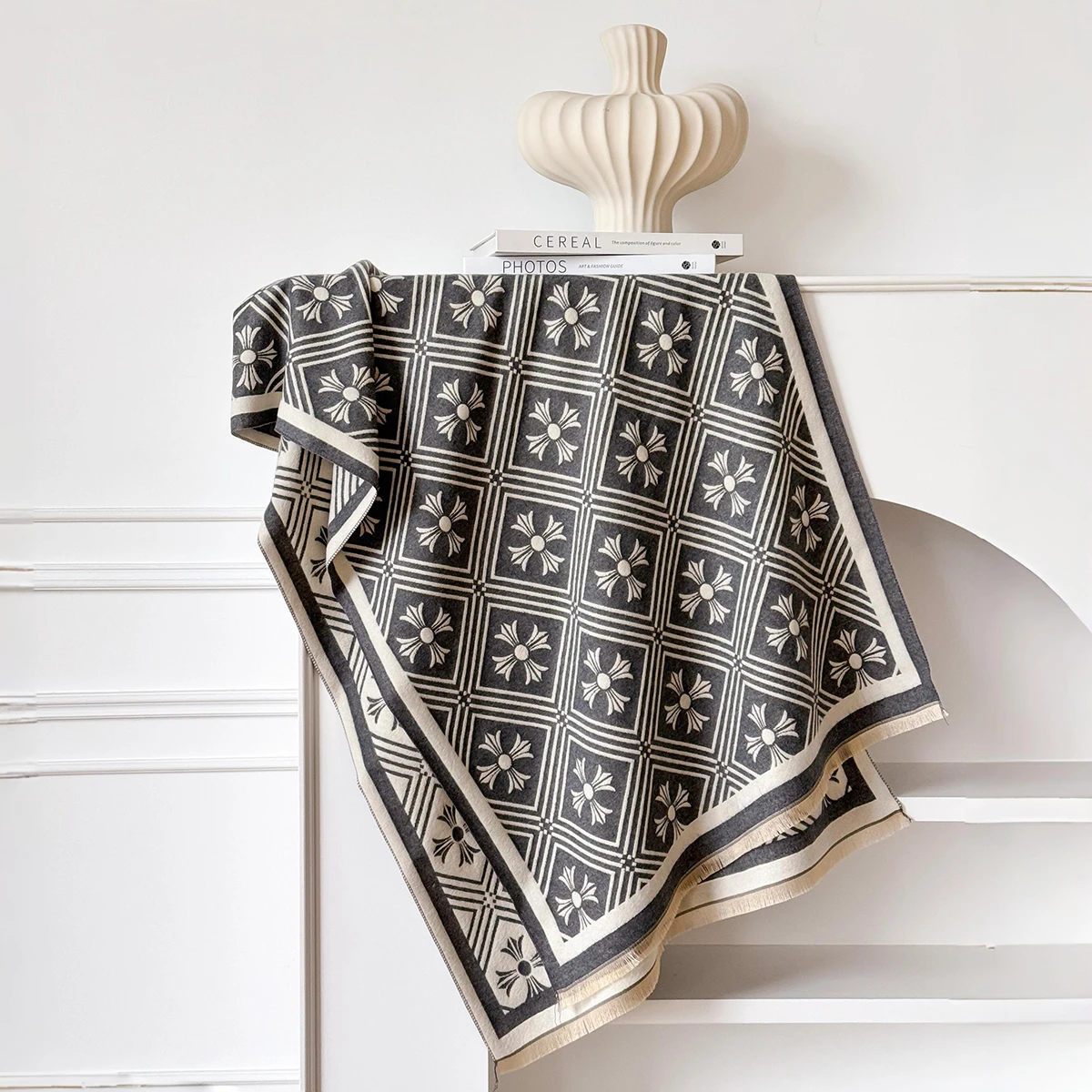Winter Warmer Kaschmirschal für Frauen Luxus Pashmina Decke Dicker Schal Wickelhalstuch Mode Bufanda Echarpe Poncho 2025 – Detail 8