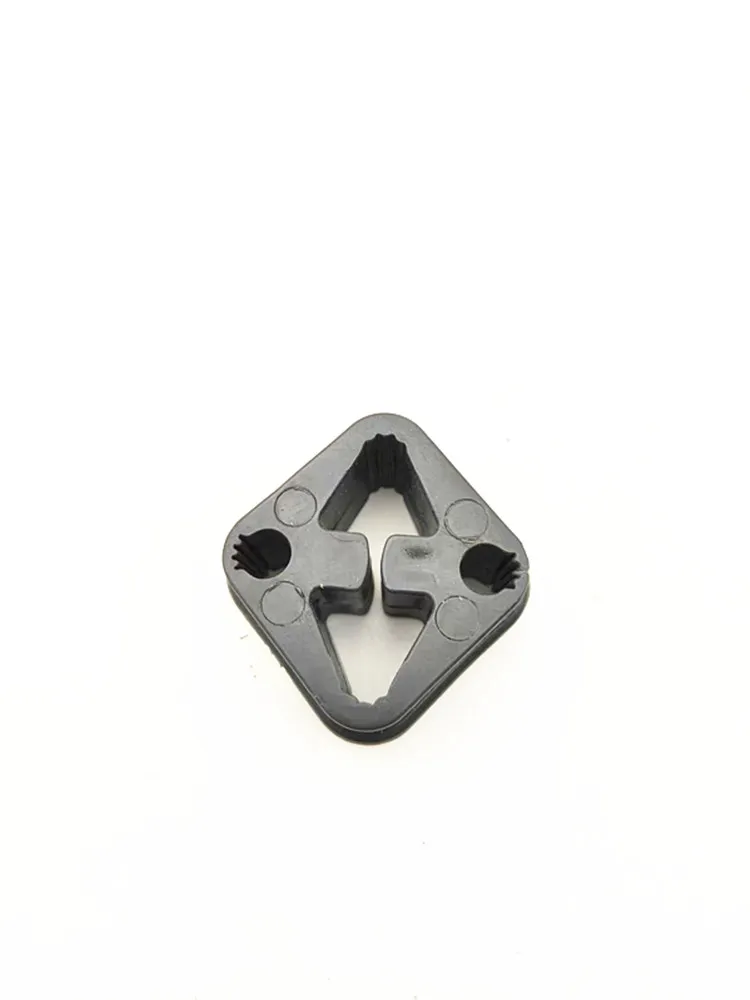 

OE; 18308635587 Muffler Exhaust Pipe Rubber Sleeve Lifting Ring Bracket for BMW G38 530e 5 series G01 X3
