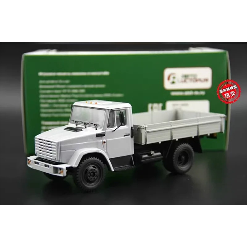 Diecast SSM 1:43 Scale Soviet Russian Kamas Truck Gil ZIL Alloy Truck Model Finished Simulation Collection Car Gift Toys ﻿