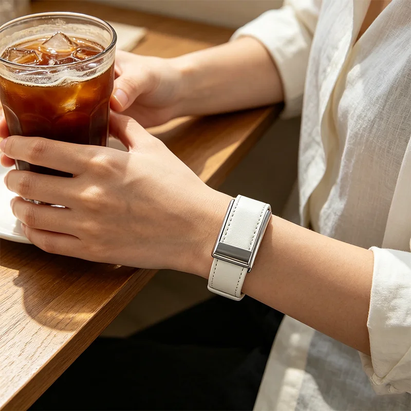 Picture 3: Luxury Leather Tapered Band For Whoop 5.0 one+peak High-end Strap Bracelet Adjustable Replacement Accessories