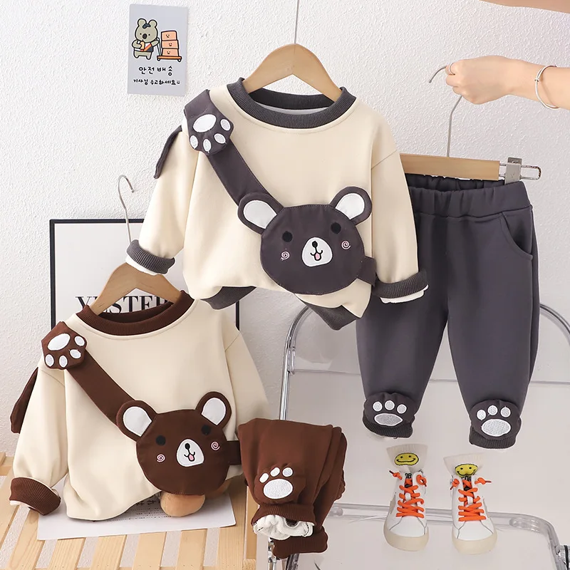 

2024 Winter cartoon Baby Boys clothes Fleece for warmth Suit cute Bear boys clothes set For 0-4Years Old Baby clothes