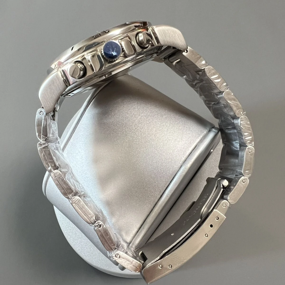 Jam Tangan Quartz Stainless Steel Retro Sport dengan Mesin Quartz dari Jepang Diameter 40mm Tebal 13mm Kaca Mineral Bercahaya