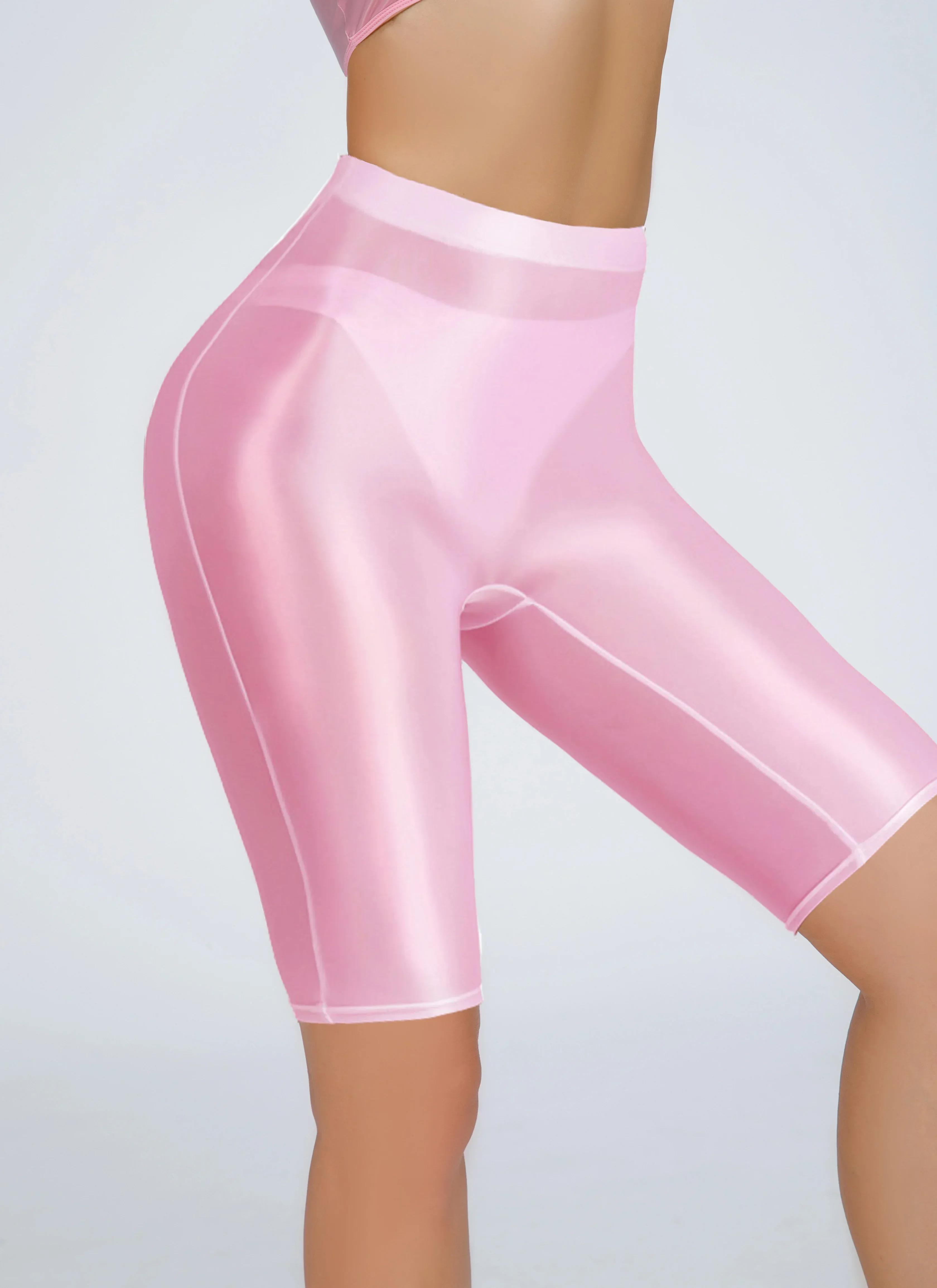 光沢のあるフロントクロッチシームレスハーフレングスパンツタイツ弾性ヨガジムアスレチックランニングトランクスズボンフィットネスレギンス