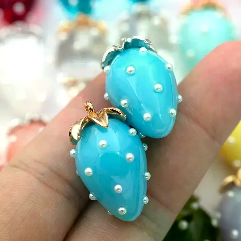 Durable 3D Resin Strawberry Pendant Charms 2pcs Sweet Fruit Decor for DIY Necklace Bracelet Jewelry Making Craft Kits