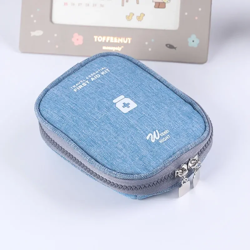 Mini Portable Medicine Storage Bag Travel First Aid Kit Medicine Bags Organizer Camping Outdoor Emergency Survival Bag Pill Case