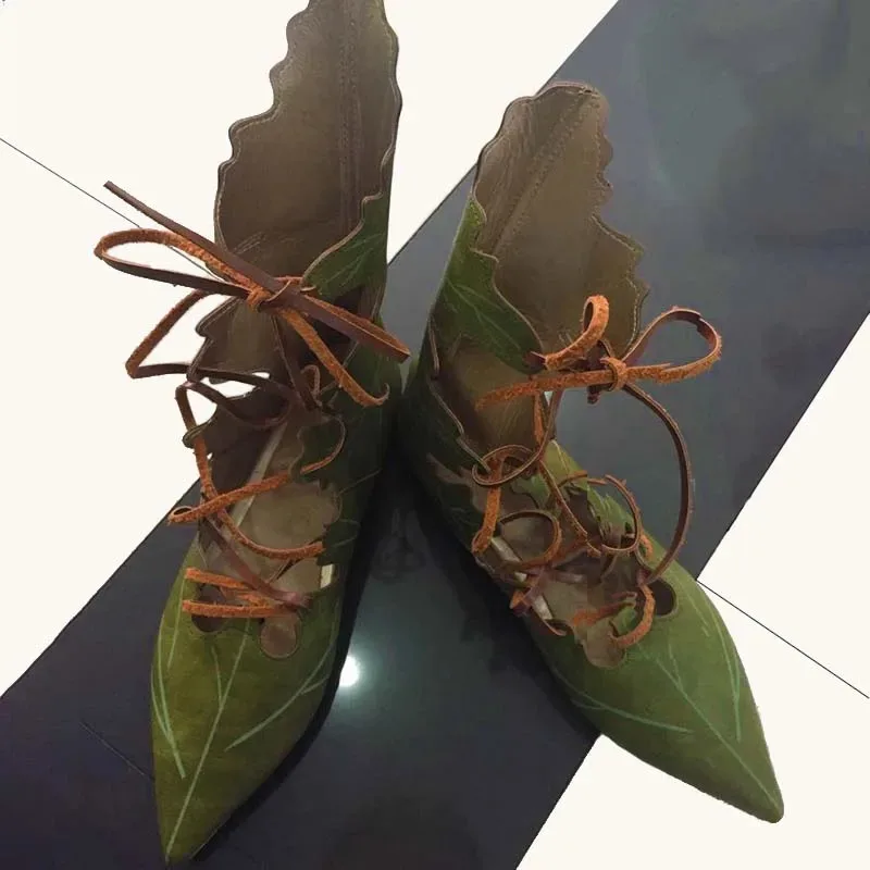 

2025 11 2024 Medieval Gothic Retro Elf Witch Leaves Lace Up Shoes For Women Men Cosplay Costume Carnival Party Knight Boots Acce