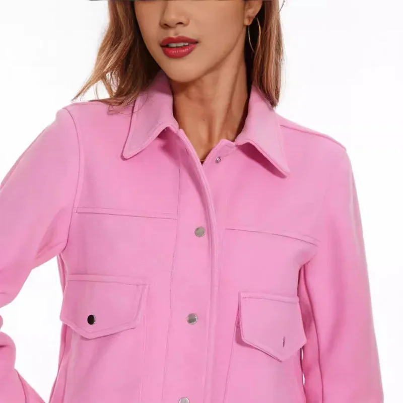 เสื้อแจ็คเก็ตแฟชั่นสตรี สไตล์สตรีท ฤดูใบไม้ร่วง-ฤดูหนาว ปี 2025 สีพื้น ลำลอง มีกระเป๋า ติดกระดุม ปกพับลง ดีไซน์หรูหรา