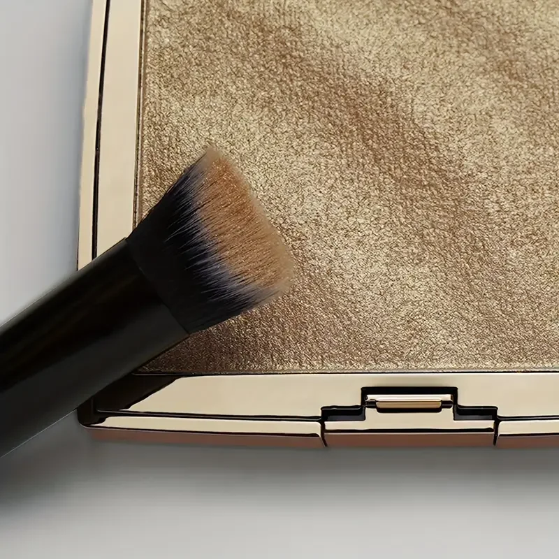 ハイライター、ナチュラルステレオ、長時間持続する輝き、きらめく繊細でベルベットのような質感、簡単に混ぜて塗布できる、ノーズシャドウの輪郭