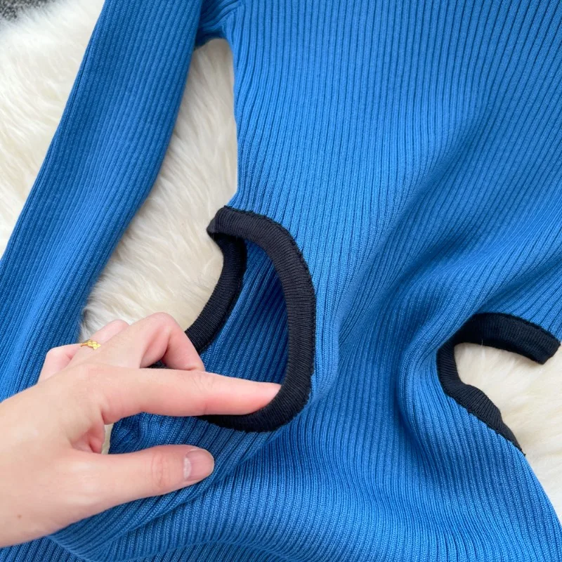 Temperament Sexy Pullover Langes Kleid 2024 Herbst Neue Mode-Design Herz-anliegende Slim-fit Lange ärmeln gestrickte Kleid Elegante