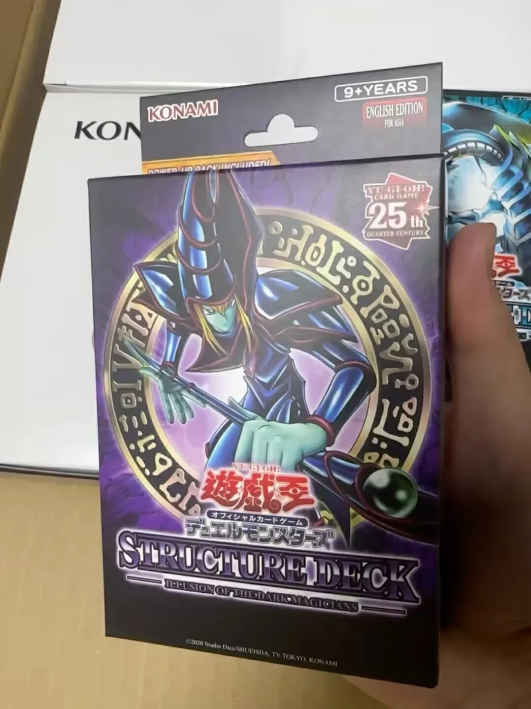 

Duel Monsters YuGiOh 2023 Structure Deck: Illusion of the Dark Magicians Asian English Collection Sealed Box