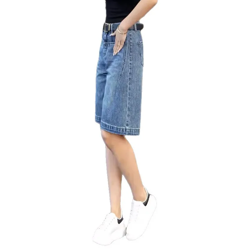 شورت نسائي صيفي رفيع عالي الخصر للتخسيس واسع الساق فضفاض أنيق أبيض بخمس نقاط