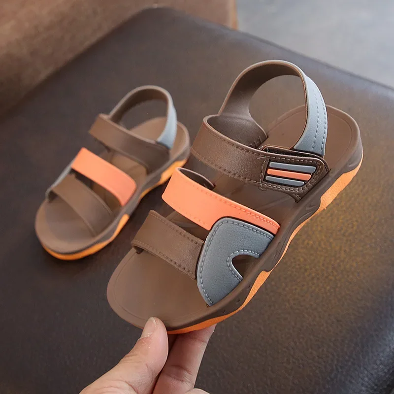 2024 New Summer Children Sandals for Boys Flat Beach Shoes Kids Sports Casual Student Leather Sandals Soft Non-slip Fashion Wild