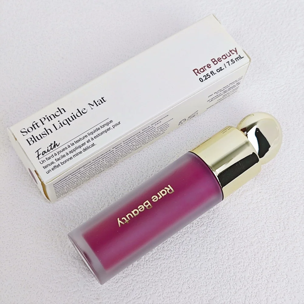 Rare Beauty Soft Pinch Liquid Blush Seidig und gleitet auf reibungslos, langanhaltendes, pralles Make-up Hope Love Virtue Happy Wonder Worth