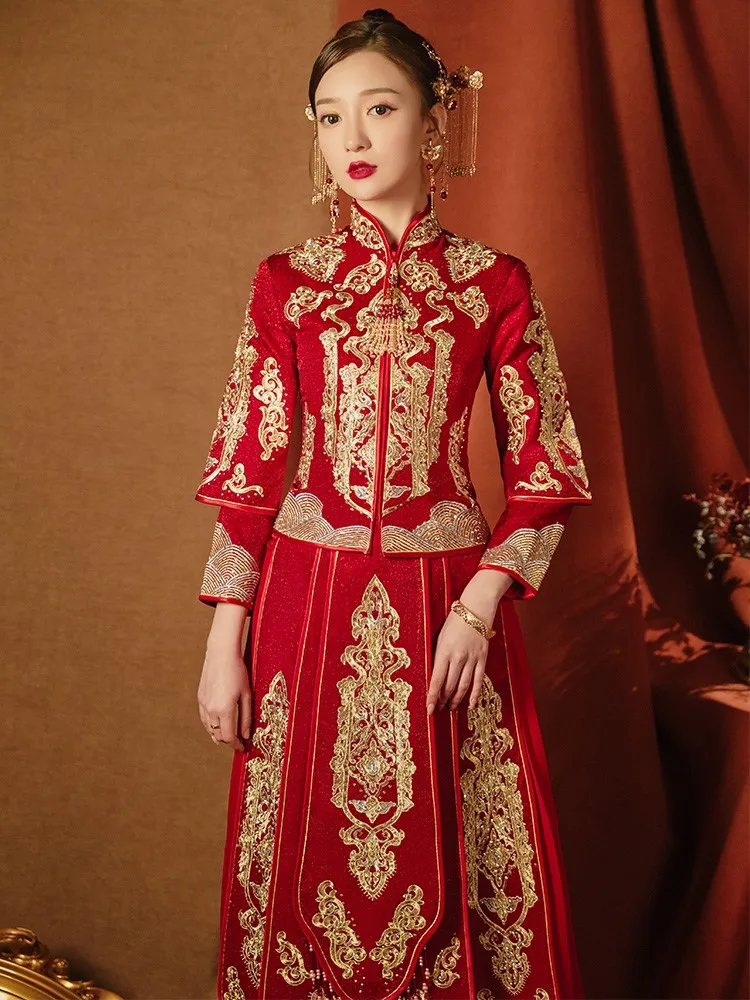 

New bride's wedding dress Chinese-style for women toasting and