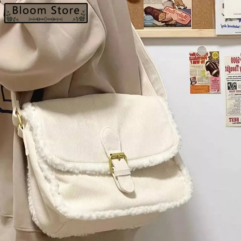 

2025 New Women Patchwork Fluffy Shoulder Bag Korean Vintage Simple Casual Handbags Winter Preppy Ins Solid Crossbody Bags Trendy
