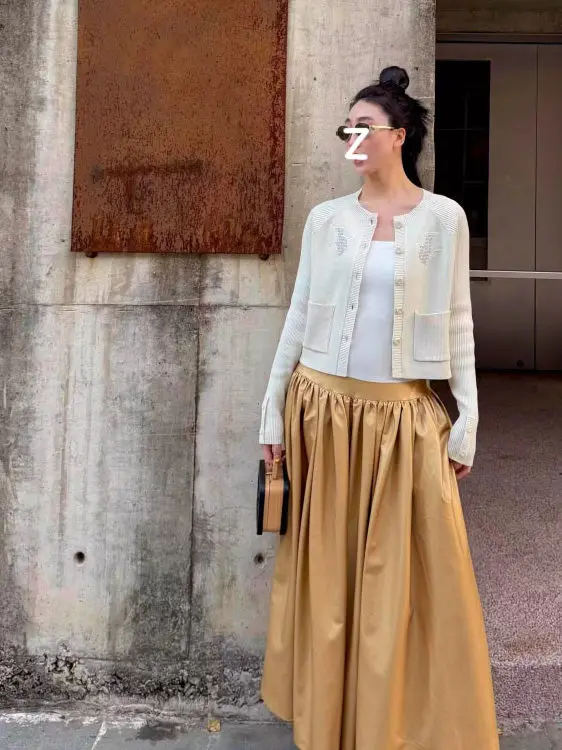 Retro Elegant Yellow Pleated Paneled Midi Skirt Women Spring Luxury Swing Umbrella A-line Skirt Office Versatile Commut Outfits