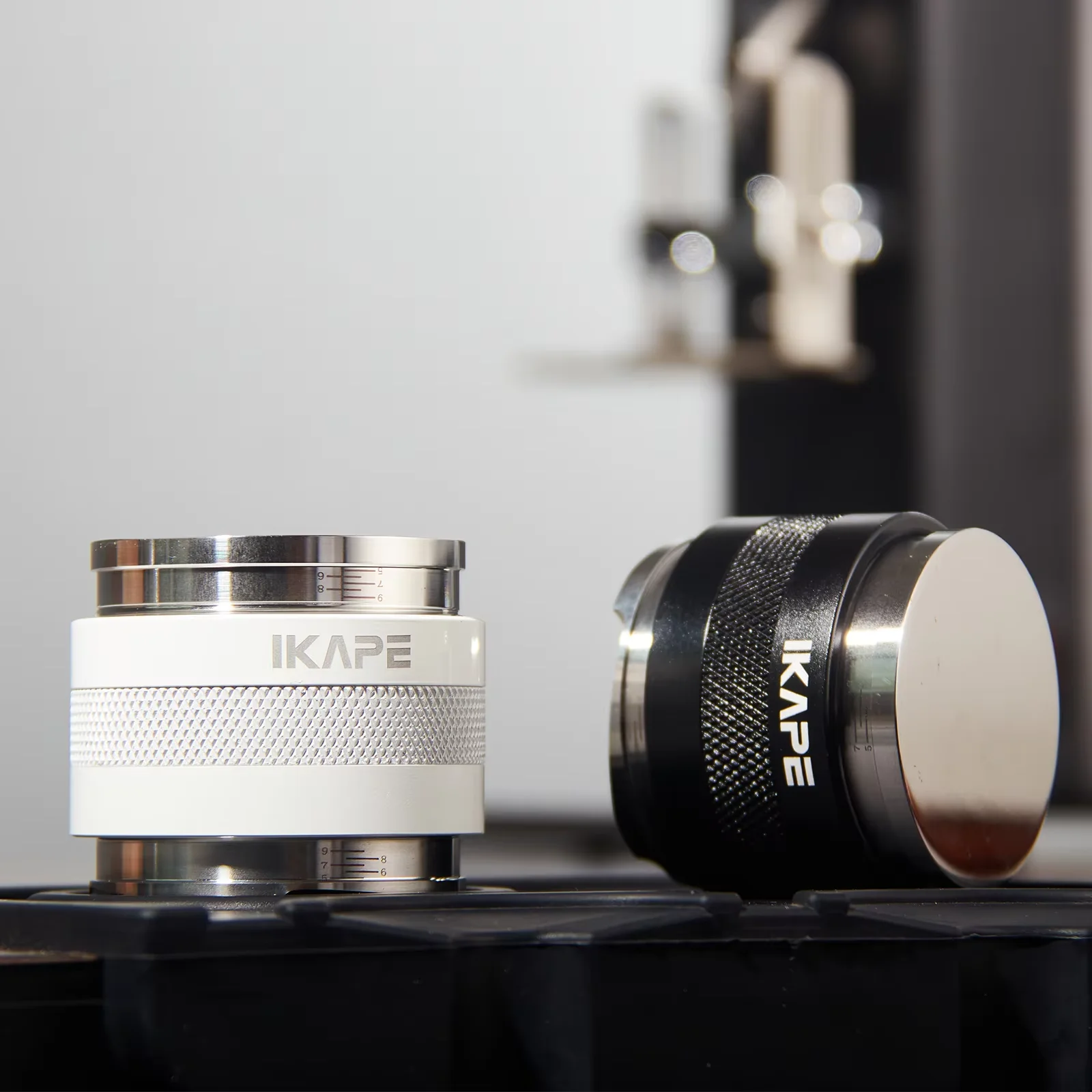 IKAPE موزع الاسبريسو والعبث 2 في 1، أداة توزيع القهوة بعمق قابل للتعديل، مناسبة لمرشح القهوة بدون قاع مقاس 51/54/58 مم #6