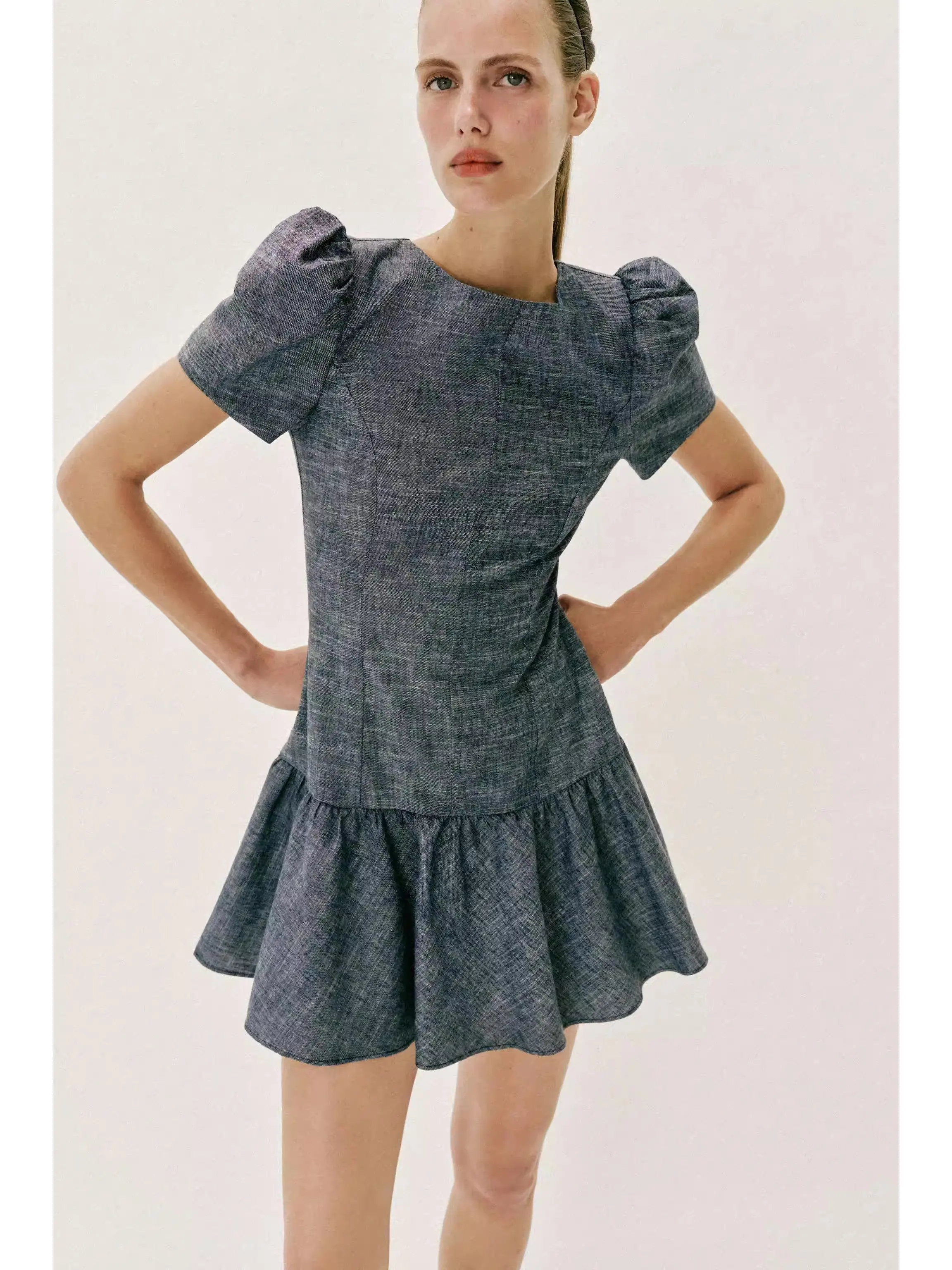 

Summer New Women's Dress Backless round Neck Bubble Short Sleeve 2724837 400 Fashionable Casual Style for Young Ladies