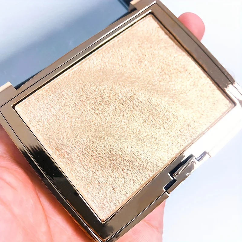 ハイライター、ナチュラルステレオ、長時間持続する輝き、きらめく繊細でベルベットのような質感、簡単に混ぜて塗布できる、ノーズシャドウの輪郭