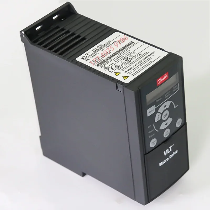 2026 Genuine FC-051PK37T2E20H3 Three-phase 200-240V Danfoss Inverter 0.37kw Spot Supply