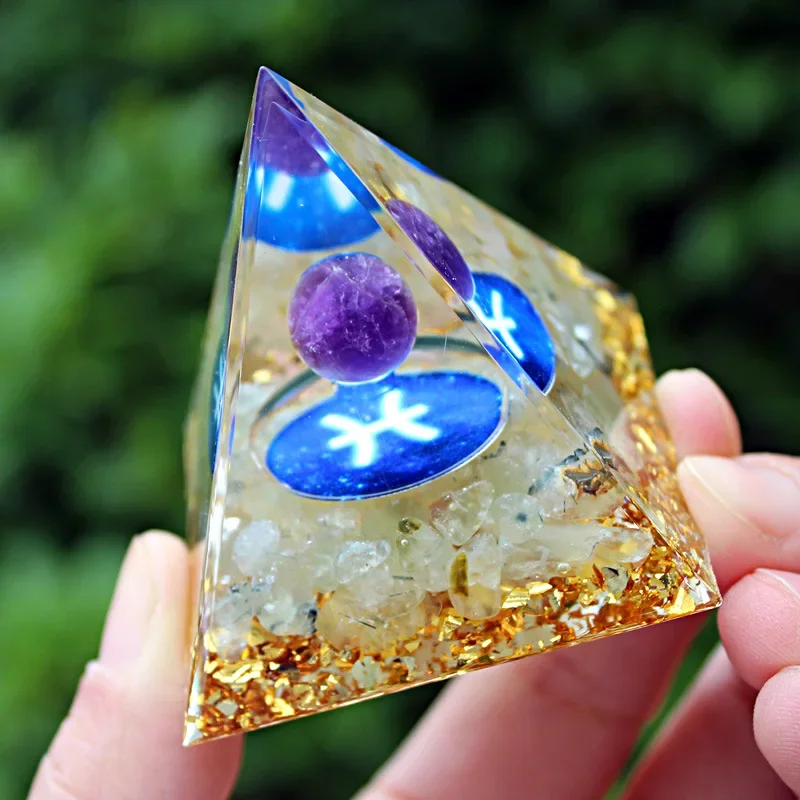 Explosive Pisces Crystal Crushed Stone Pyramid Home Resin Dropping Gel Constellation Handicraft Desktop Decoration