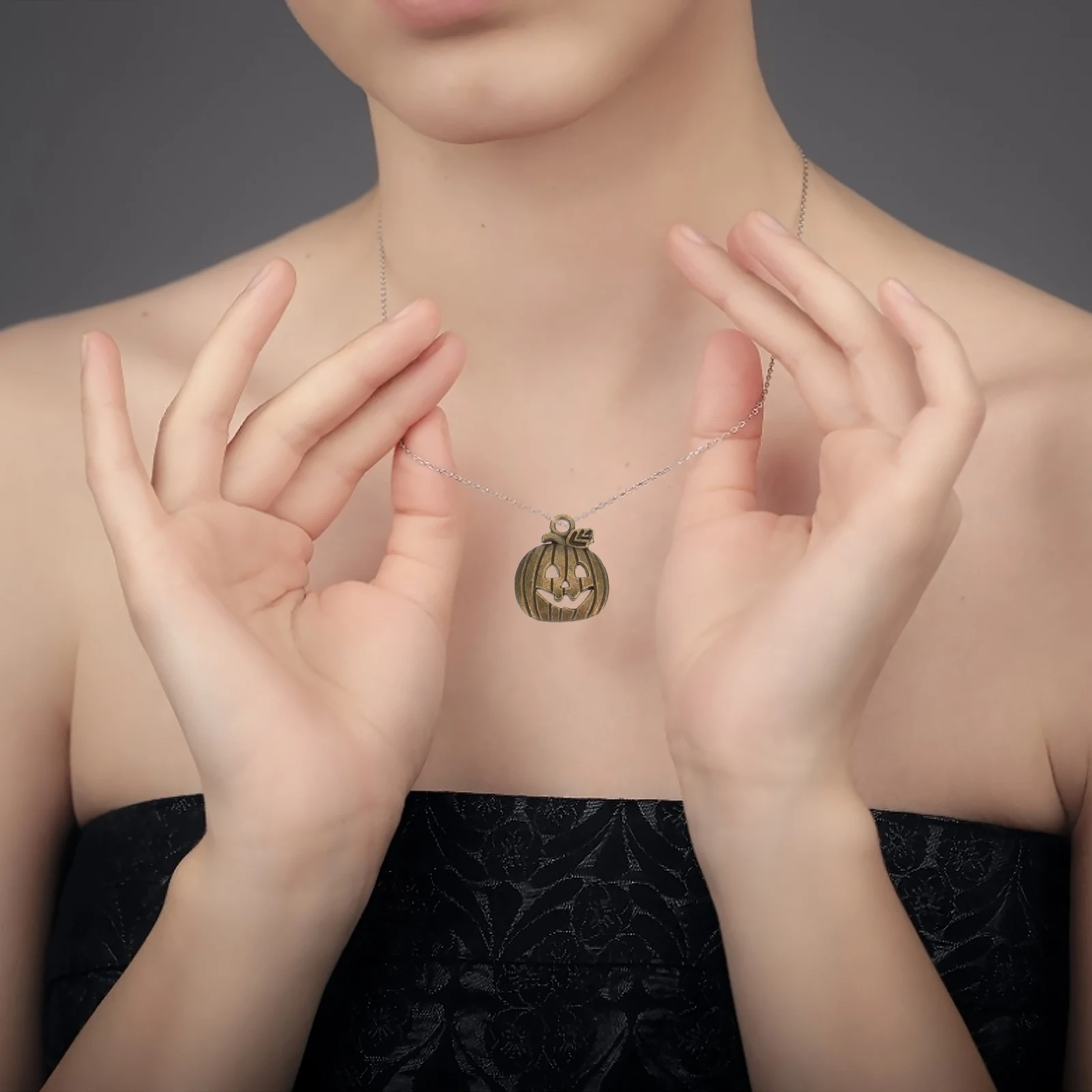 

100Pcs Halloween Pumpkin Pendant Charms Alloy DIY Jewelry Supplies Necklace Earring Making Craft Charms Pumpkin Design Pendants