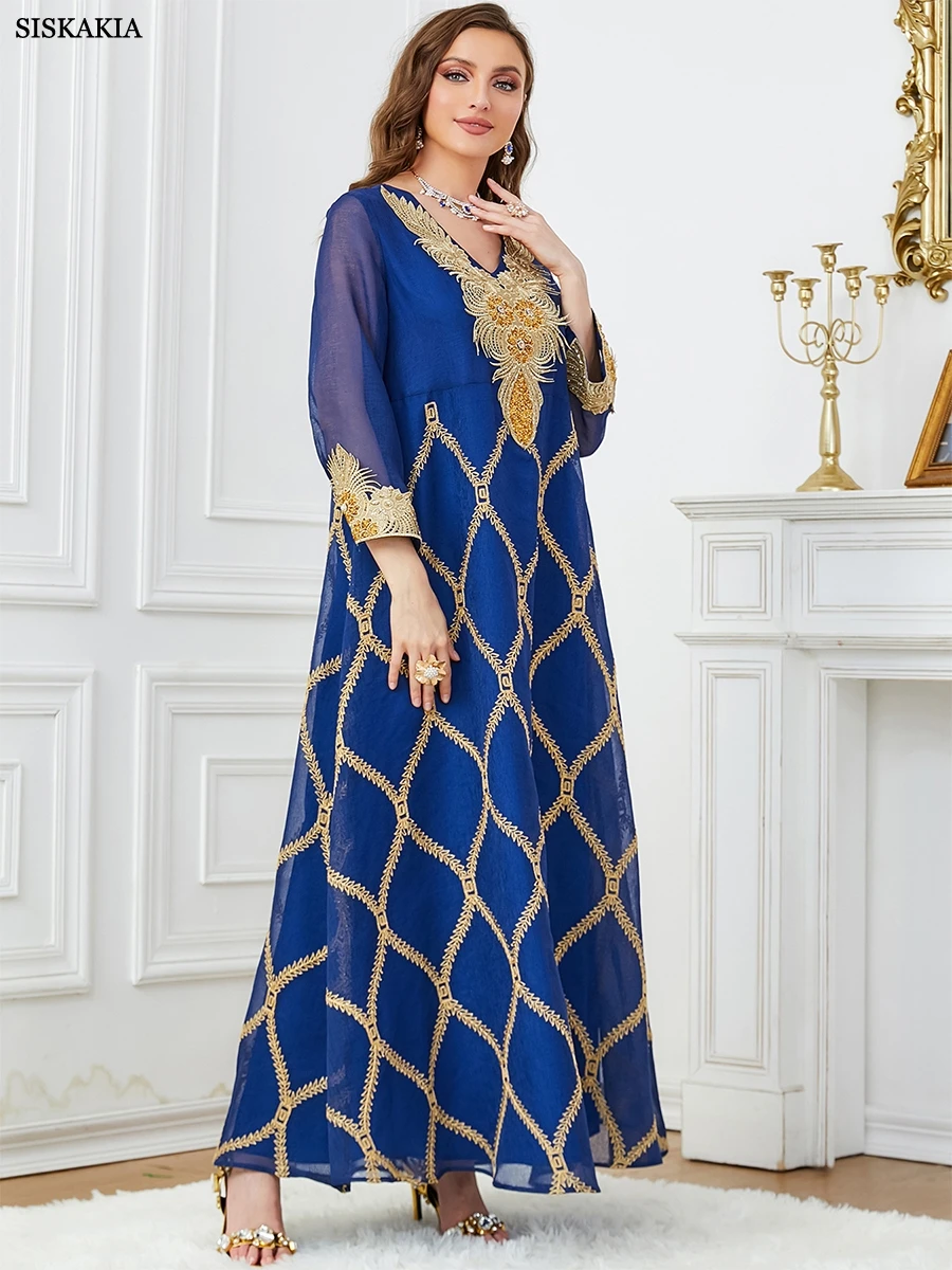 Siskakia Evening Dresses With Long Sleeves Embroideried V-Neck Muslim Luxury Abayas For Women Turkey Islam Moroccan Kaftan 2024