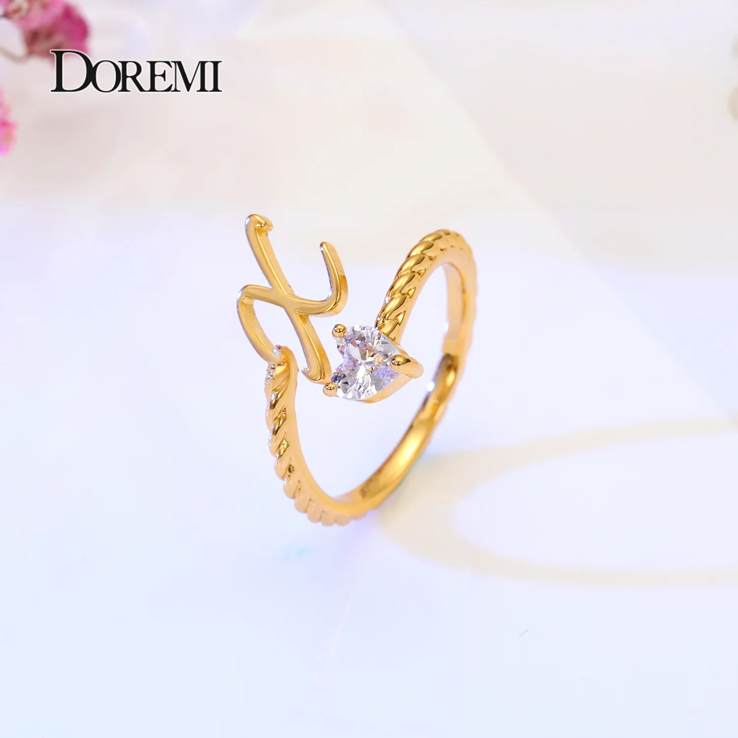 Lateefah خاتم قابل للتعديل هدية مخصصة لصديقتك الجنية امرأة خاتم الزفاف A-Z 26 حرف حلقة شخصية القلب الزركون رسالة #3