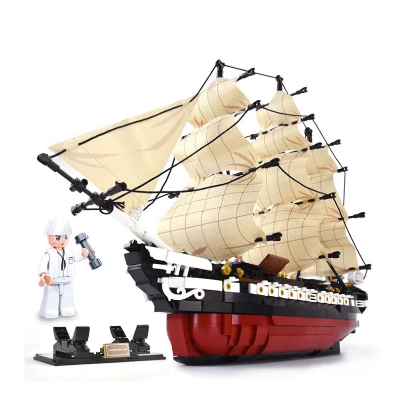 

Building Block Large Pirate Ship Boat Imperial Flagship USS Constitution Old Ironsides Le Vaisseau Amiral No retail box