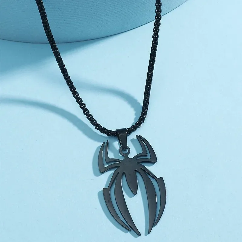 Collier de Cosplay araignée pour hommes, pendentif en acier inoxydable, chaîne ras du cou, bijoux, accessoires, cadeau