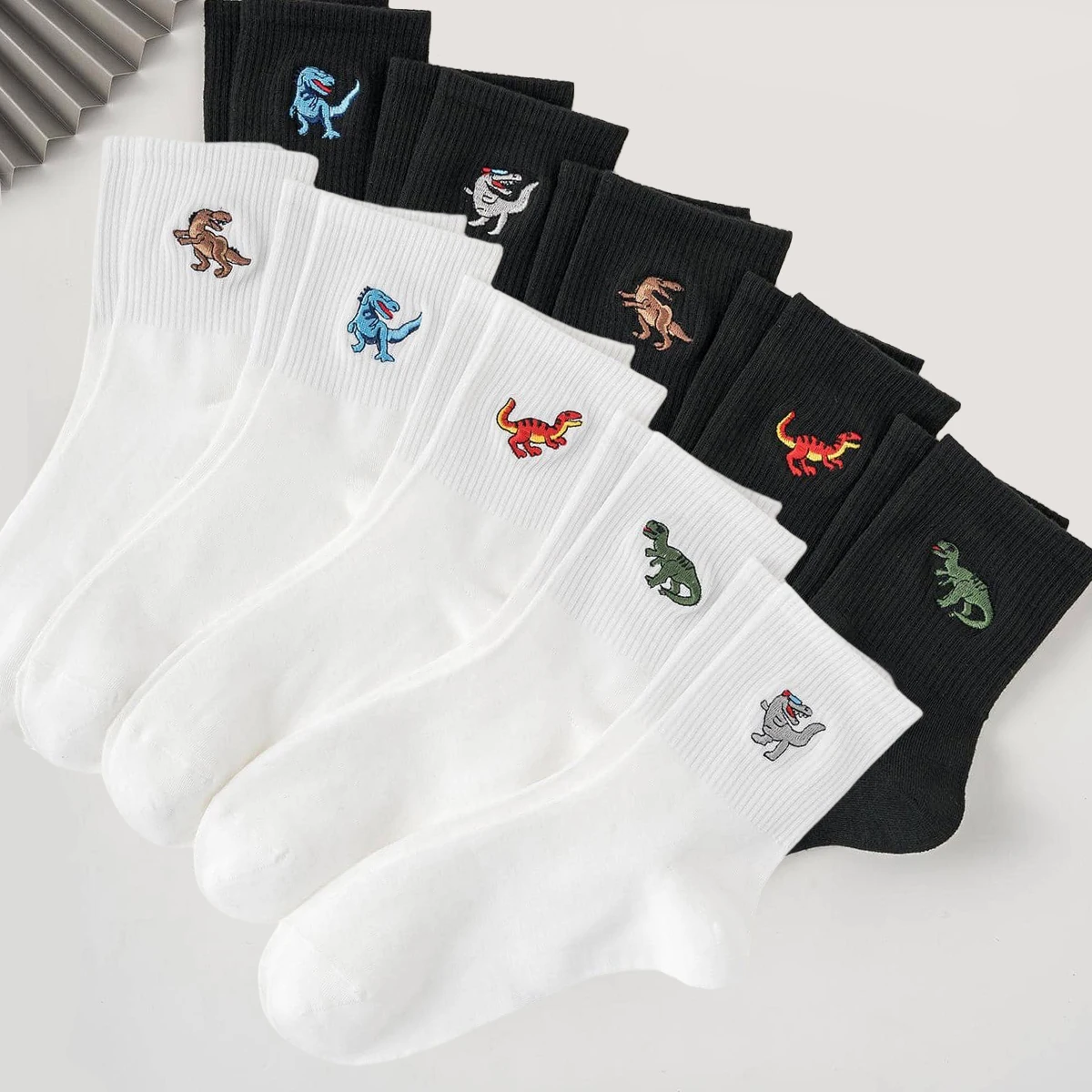 5/10 Pairs Crew Socks Cartoon Dinosaur Comfortable, Breathable, Moisture Wicking and Sweat Wicking