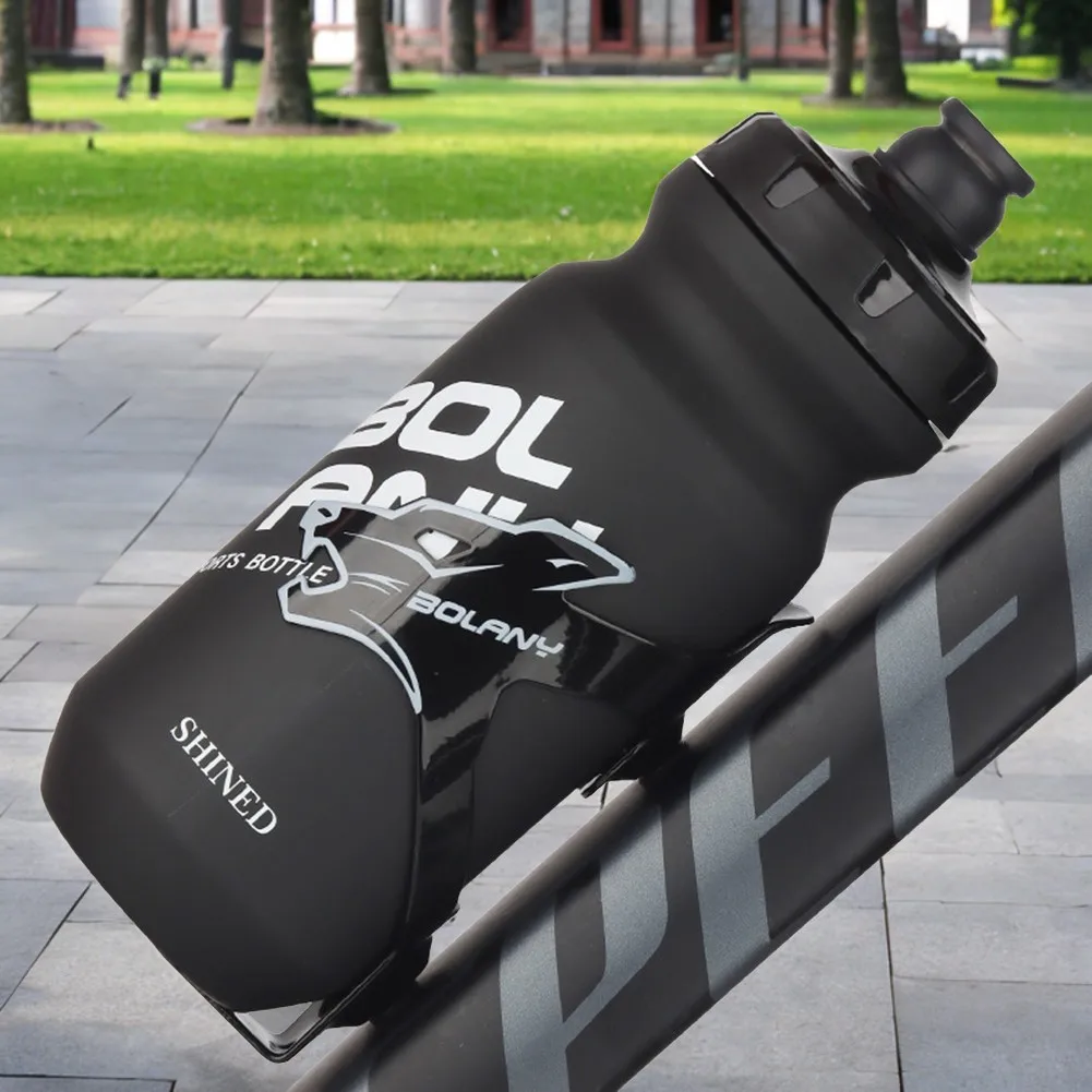 

Спортивная бутылка для воды с функцией сжатия 360 ° Герметичная многоразовая кружка для кемпинга и походов