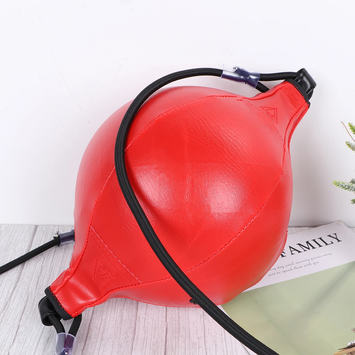 

Hanging Boxing Ball Training Punching Bag Pear Shape Durable Reinforced Seams Notch PU Home Fitness Use Easy Targeting