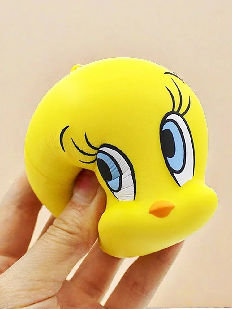 TweetyBird Stress Relief Squishy Toy Keychain Slow Rising Squeeze Antistress Balls Office Decompression Desktop Cartoon Ornament