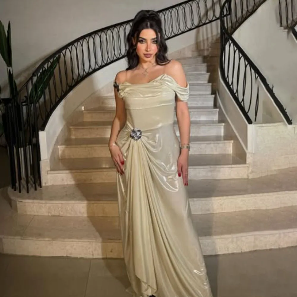 

High Quality Customized Strapless Floor Length Off Shoulder Beaded Pleat Vestidos Madrinhas De Casamento Elegant Dress Luxury