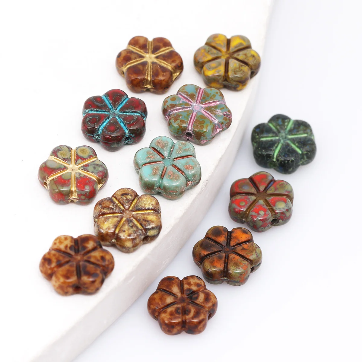 7pcs/14pcs Random Color 10mm Retro Stained Speckled Plum Blossom Glass Beads, DIY Beads for Jewelry Making Necklace Bracelet