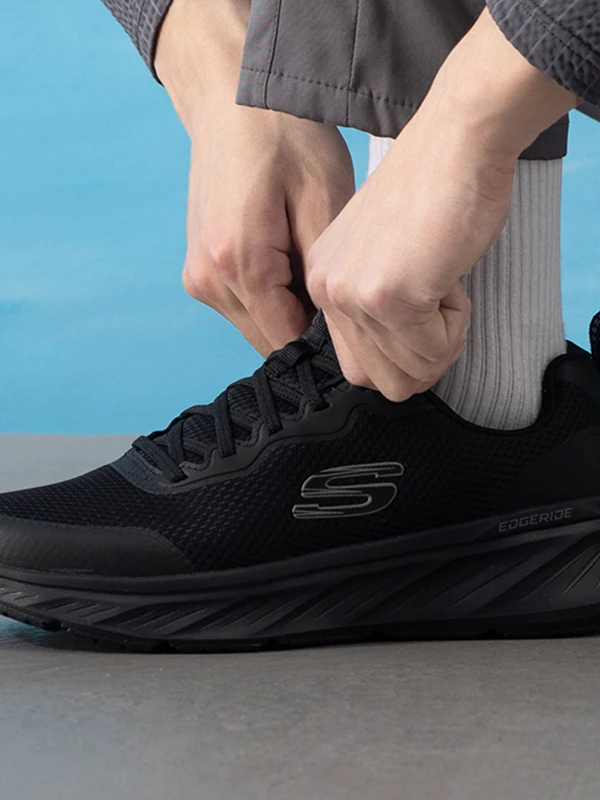 

Men's 2026 Spring New Breathable Lightweight Me Sports oes Comfortable Casual Sneakers Running oes