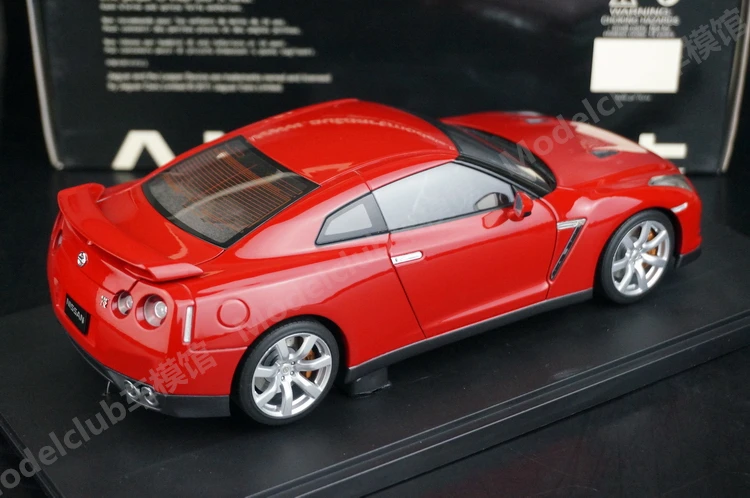 Autoart 1:18 R35 GTR Red JDM Simulation Limited Edition All Open Alloy Metal Static Car Model Toy Gift