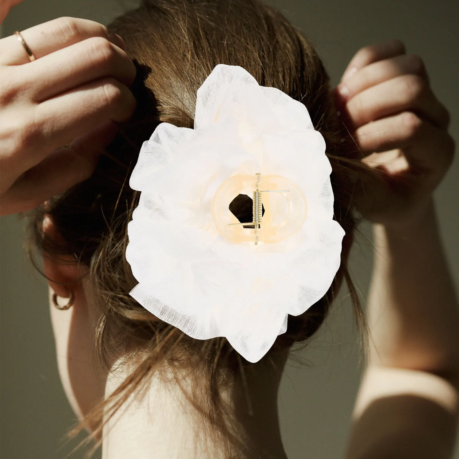 

Durable Women Hair Claw Clip Strong Grip for All Day Hold Stylish Accessory for Various Hairstyles Women Claw Clips